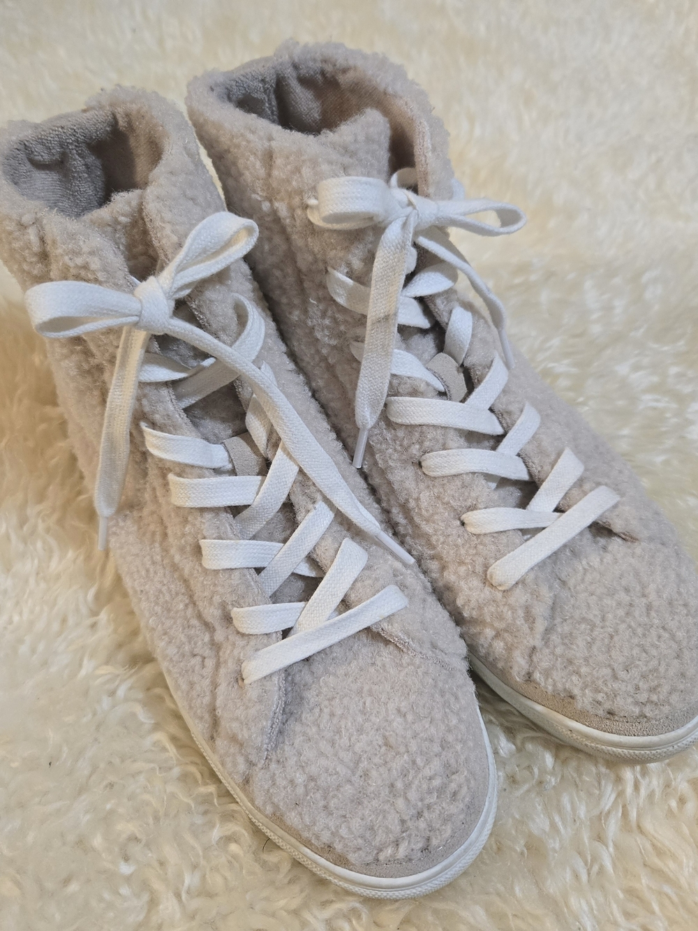 AQUA Teddy Cozy High-Top Sherpa Sneakers - Cream Size7.5